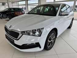Weiß Gebraucht 2020 Skoda Scala Drive Kleinwagen | 18.470 € (Fairer Preis)