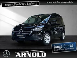 Schwarz (loparitschwarz) Gebraucht 2024 Mercedes 180 Progressive Limousine | 28.899 € (Fairer Preis)