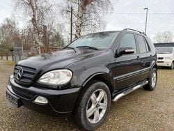 Schwarz Gebraucht 2002 Mercedes ML270 SUV | 2.990 € (Guter Preis)