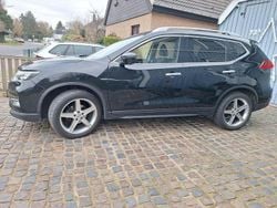 Schwarz Gebraucht 2018 Nissan X-Trail N-Connecta SUV | 17.200 € (Fairer Preis)