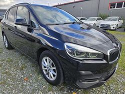 Schwarz Gebraucht 2021 BMW 216 Active Tourer Van / Kleinbus | 11.186 €