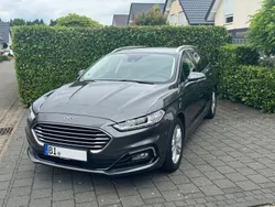 Grau Gebraucht 2020 Ford Mondeo Limousine | 18.300 € (Fairer Preis)