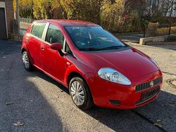Rot Gebraucht 2009 Fiat Punto Kleinwagen | 1.950 € (Fairer Preis)