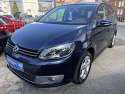 Blau Gebraucht 2011 VW Touran Comfortline Van / Kleinbus | 7.990 € (Fairer Preis)