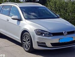 Silber Gebraucht 2016 VW Golf VII Allstar Kombi | 8.800 € (Etwas zu teuer)