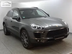 Grau metallic Gebraucht 2015 Porsche Macan S SUV | 44.650 € (Etwas zu teuer)