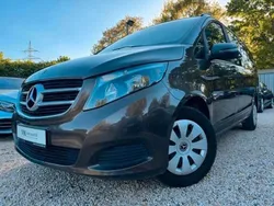 Dolomitbraun metallic Gebraucht 2018 Mercedes V200 Van / Kleinbus | 37.990 € (Fairer Preis)