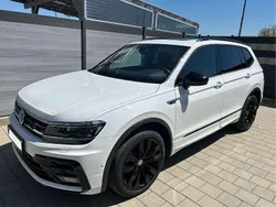 Weiß Gebraucht 2020 VW Tiguan Allspace Highline SUV | 36.500 € (Etwas zu teuer)