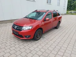 Rot Gebraucht 2013 Dacia Logan MCV Lauréate Kombi | 1.950 € (Superpreis)