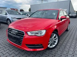 Rot Gebraucht 2016 Audi A3 Sportback Ambition Limousine | 10.999 € (Guter Preis)