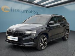 Schwarz Gebraucht 2023 Skoda Karoq SportLine SUV | 30.399 € (Fairer Preis)