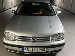 Silber Gebraucht 2003 VW Golf IV Edition Limousine | 2.400 € (Etwas zu teuer)