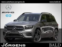 Grau metalliclack mountaingrau Gebraucht 2025 Mercedes GLB220 AMG SUV | 59.880 € (Teuer)