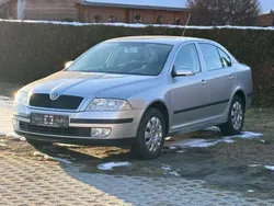 Diamantsilber metallic Gebraucht 2007 Skoda Octavia Ambiente Limousine | 4.700 € (Teuer)