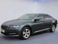 Seda quartz/quartz grey Gebraucht 2022 Skoda Superb Ambition Limousine | 24.990 € (Fairer Preis)