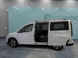 Weiß Gebraucht 2025 Ford Grand Tourneo Connect Active Van / Kleinbus | 39.640 € (Fairer Preis)