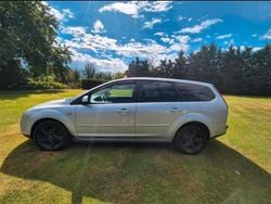 Silber Gebraucht 2007 Ford Focus Kombi | 1.049 € (Superpreis)