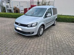 Silber Gebraucht 2015 VW Caddy Team Van / Kleinbus | 8.290 € (Fairer Preis)