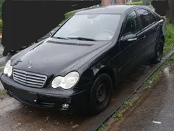 Gebraucht 2004 Mercedes C180 Classic Limousine | 1.350 € (Guter Preis)