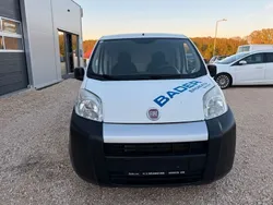 Weiß Gebraucht 2015 Fiat Fiorino Basis Van / Kleinbus | 5.890 € (Fairer Preis)