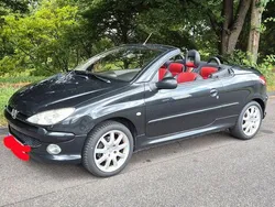 Schwarz Gebraucht 2004 Peugeot 206 CC Cabrio | 1.700 € (Fairer Preis)