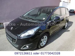 Schwarz Gebraucht 2013 Peugeot 5008 Style Van / Kleinbus | 6.990 € (Etwas zu teuer)