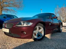 Rot Gebraucht 2005 BMW Z4 Sport Line Cabrio | 10.990 € (Fairer Preis)