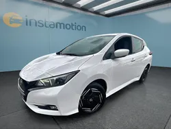 Weiß Gebraucht 2022 Nissan Leaf Acenta Kleinwagen | 16.299 € (Fairer Preis)