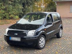 Schwarz Gebraucht 2004 Ford Fusion Kombi | 1.299 €