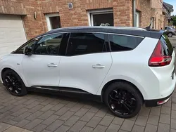 Weiß Gebraucht 2019 Renault Grand Scénic IV Bose Edition Van / Kleinbus | 17.750 € (Etwas zu teuer)