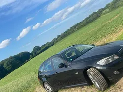 Schwarz Gebraucht 2011 BMW 320 Kombi | 5.850 € (Etwas zu teuer)