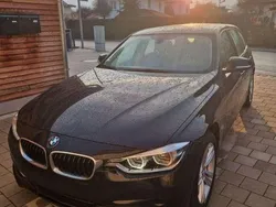 Schwarz Gebraucht 2015 BMW 320 Sport Line Kombi | 12.600 € (Fairer Preis)