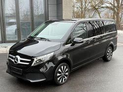Schwarz Gebraucht 2024 Mercedes V220 Avantgarde Van / Kleinbus | 48.990 € (Superpreis)