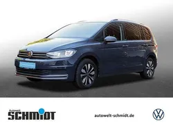 Uranograu Gebraucht 2024 VW Touran R Van / Kleinbus | 31.498 € (Superpreis)