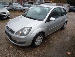 Silber Gebraucht 2008 Ford Fiesta Style Kleinwagen | 2.390 € (Fairer Preis)