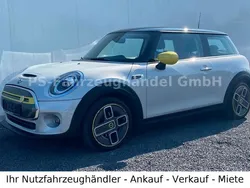 Silber Gebraucht 2020 Mini Cooper SE Kleinwagen | 14.900 € (Guter Preis)