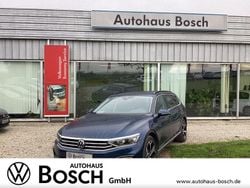 Aquamarinblau Gebraucht 2021 VW Passat GTE Kombi | 19.850 € (Guter Preis)