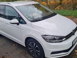 Weiß Gebraucht 2021 VW Touran Van / Kleinbus | 15.200 € (Superpreis)