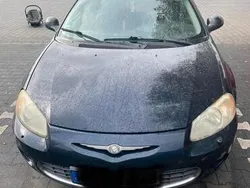 Blau Gebraucht 2002 Chrysler Sebring Limousine | 700 €