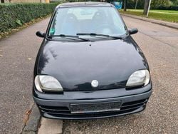 Schwarz Gebraucht 2006 Fiat Seicento Kleinwagen | 750 €