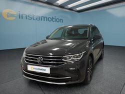 Grau Gebraucht 2021 VW Tiguan SUV | 25.249 € (Guter Preis)