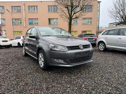Grau Gebraucht 2011 VW Polo Limousine | 9.900 € (Etwas zu teuer)