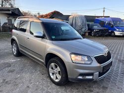 Beige Gebraucht 2014 Skoda Yeti Ambition SUV | 6.490 € (Fairer Preis)