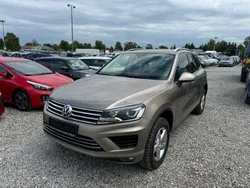 Gold Gebraucht 2017 VW Touareg SUV | 15.800 € (Fairer Preis)