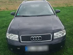 Blau Gebraucht 2004 Audi A4 Kombi | 540 € (Guter Preis)