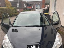 Grau Gebraucht 2009 Peugeot 206+ Kleinwagen | 4.150 € (Teuer)