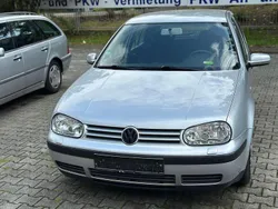 Silber Gebraucht 2002 VW Golf IV Limousine | 990 € (Guter Preis)
