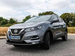 Grau Gebraucht 2019 Nissan Qashqai SUV | 16.990 € (Fairer Preis)