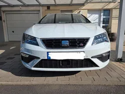 Weiß Gebraucht 2019 Seat Leon ST Beats Kombi | 22.990 € (Fairer Preis)