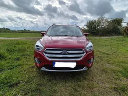 Rot Gebraucht 2019 Ford Kuga Titanium SUV | 20.350 € (Guter Preis)